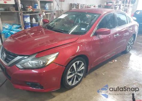 2017 Nissan Altima 2.5 Sr из США, поврежденный, VIN 1N4AL3AP9HC135034